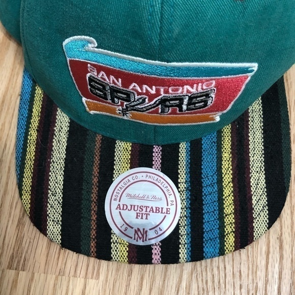 San Antonio Spurs Mitchell & Ness Hat Adjustable Fiesta Hardwood Classics - Picture 2 of 8